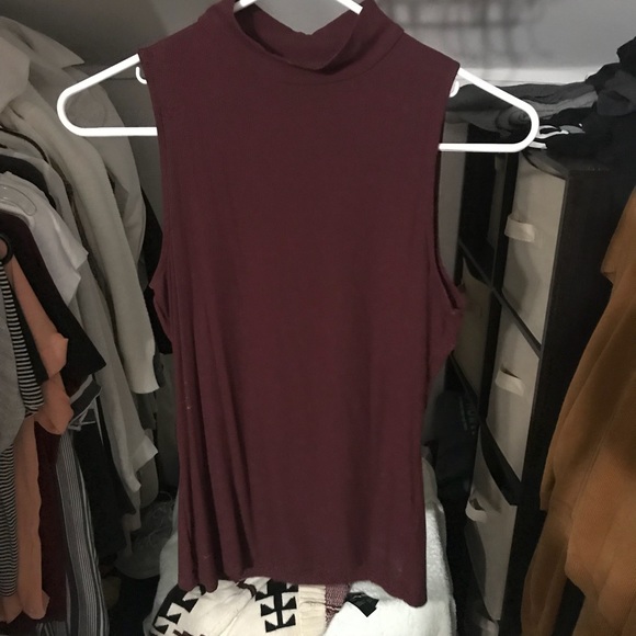 Tank top - Picture 2 of 3